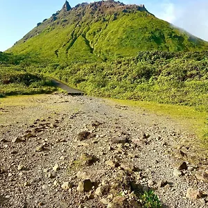  Appartement Au Pied De La Soufriere